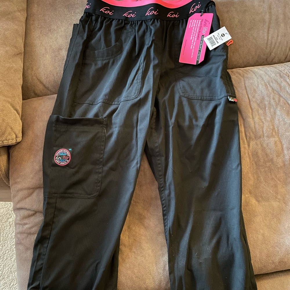 Brand new scrub pants